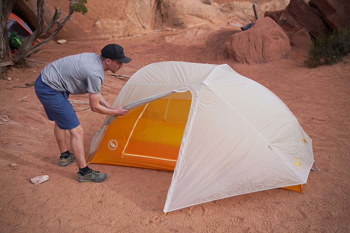 Big Agnes Tiger Wall (rainfly rolled)